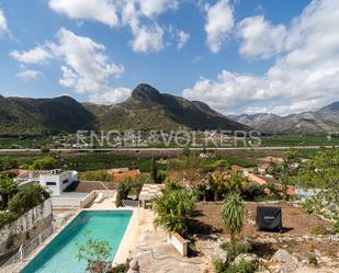 Vista exterior de Casa o xalet en venda en Gandia amb Aire condicionat, Calefacció i Jardí privat