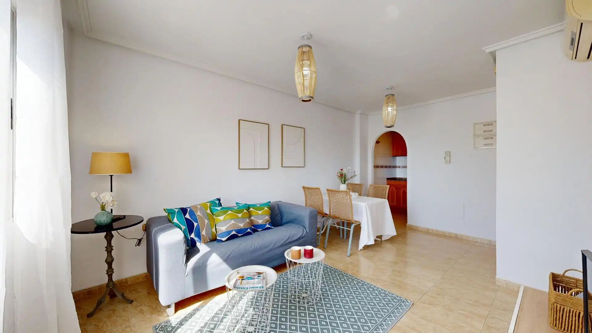Sala de estar de Apartamento en venta en Los Montesinos con Terraza