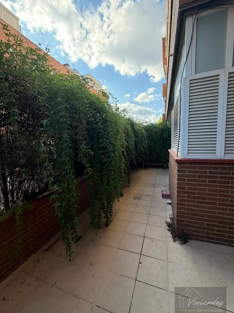 Appartamento con piscina in vendita a CONDESA DE CHINCHON 15, imagen 10
