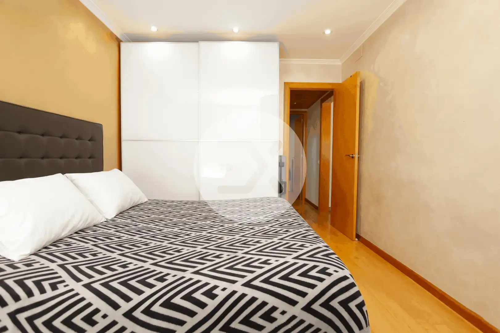 Dormitori de Pis en venda en Castelldefels amb Aire condicionat, Calefacció i Parquet