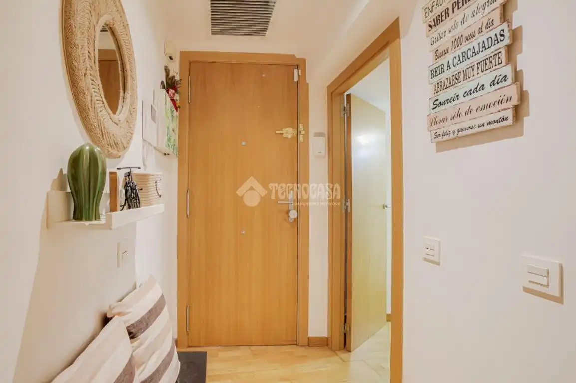 Wohnung zum Verkauf in Sant Boi de Llobregat mit Klimaanlage, Heizung und Terrasse