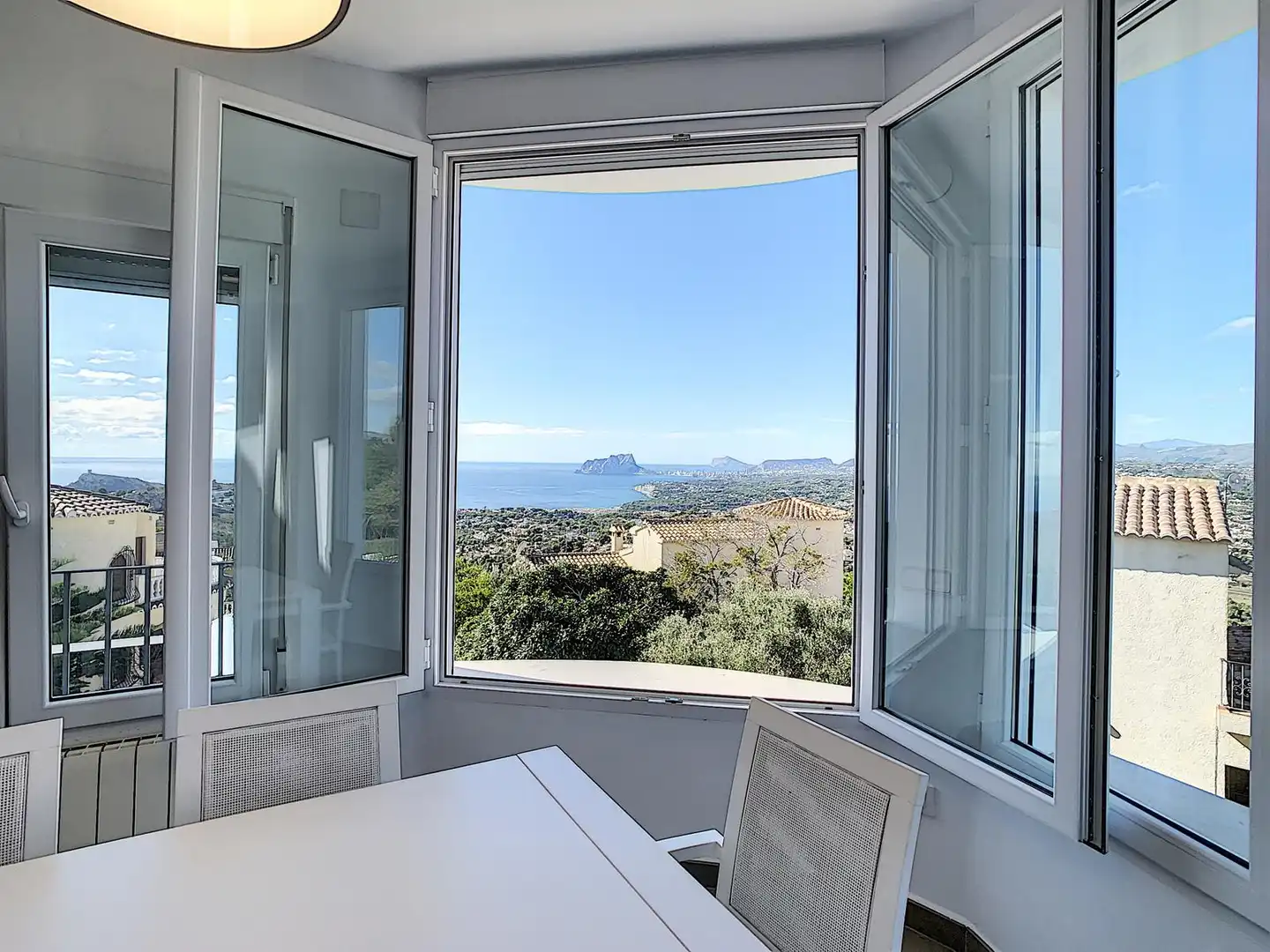 Chalet con piscina en venta en Cumbre del Sol, imagen 29
