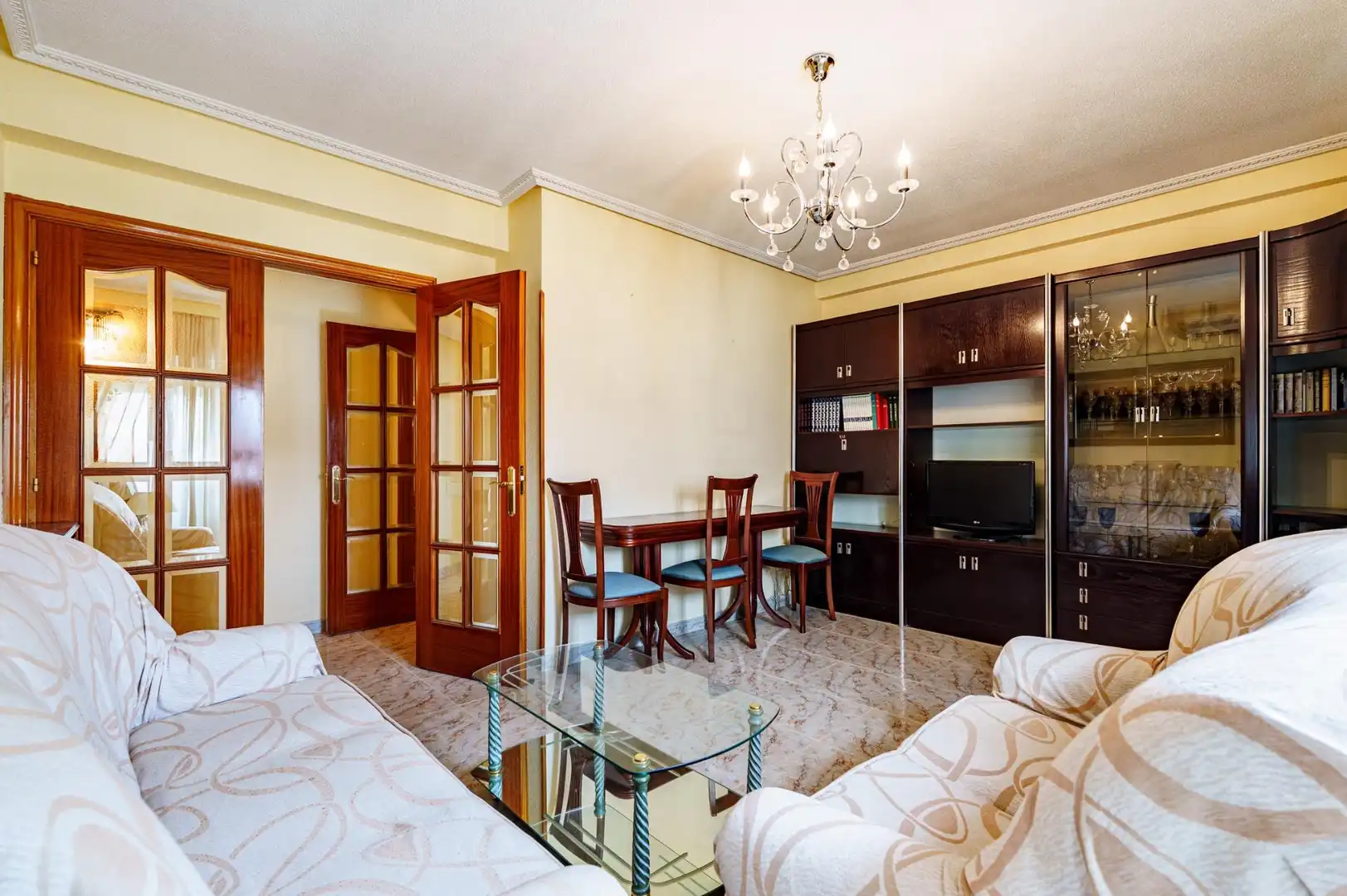Piso con ascensor en venta en Ensanche