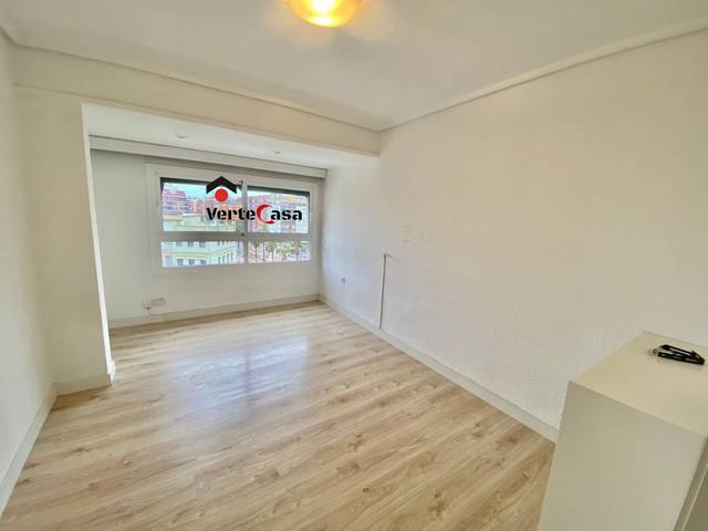 Piso en Alquiler en DR. ZAMENHOFF en La Petxina