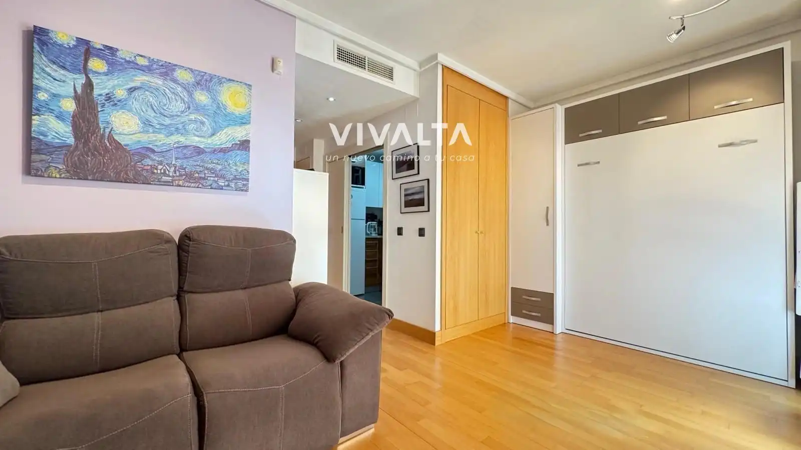 Bedroom of Flat for sale in Madrid  with Air Conditioner, Heating and Storage room