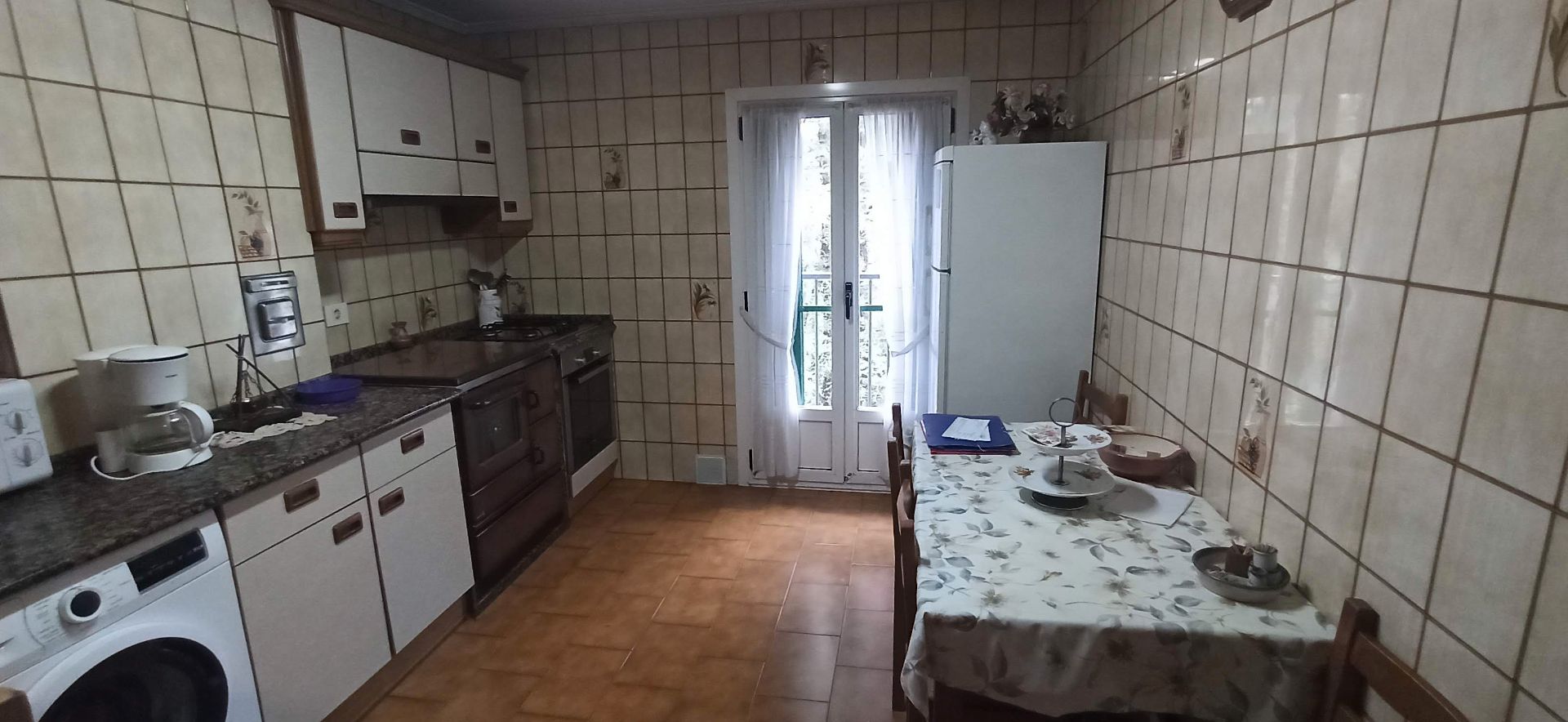 Kitchen of Flat for sale in Ordizia  with Heating, Storage room and Furnished