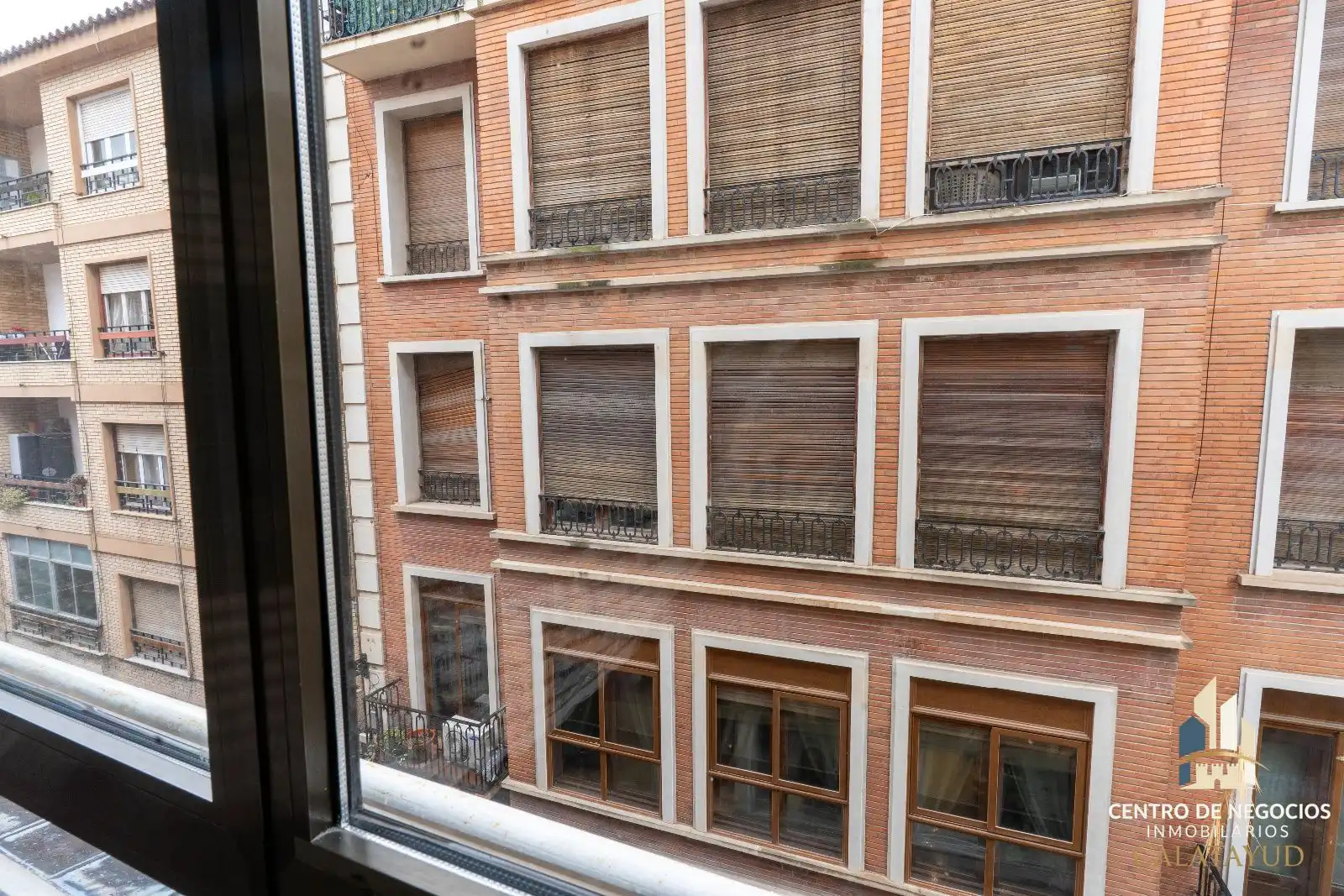 Vista exterior de Pis en venda en Calatayud amb Calefacció, Parquet i Moblat