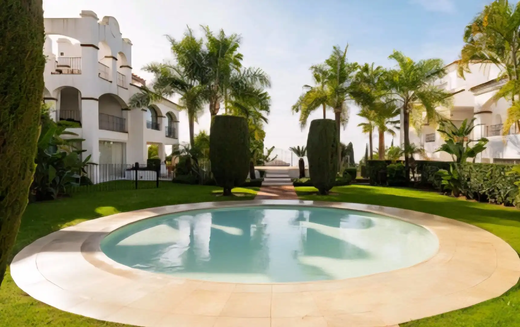 Home with pool for sale in Calle Lago de los Cisnes 181, imagen 2