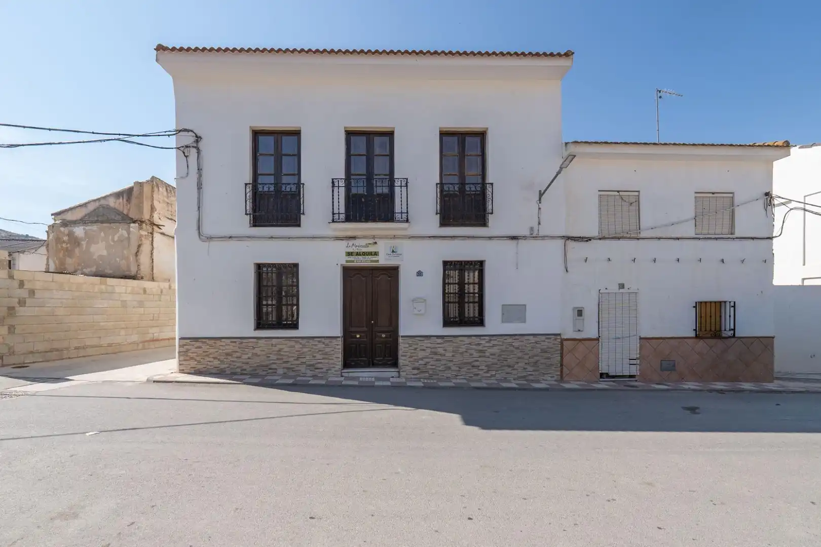 Exterior view of Houses for sale in Cacín  with Furnished and Balcony