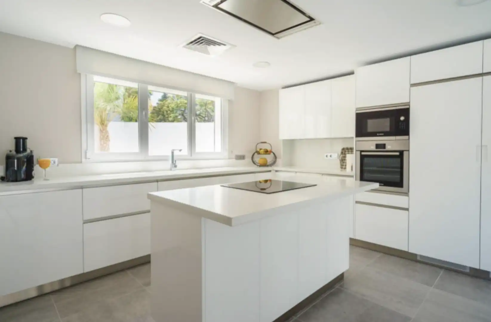 Villa con terrazza in vendita a Nueva Andalucía, imagen 7