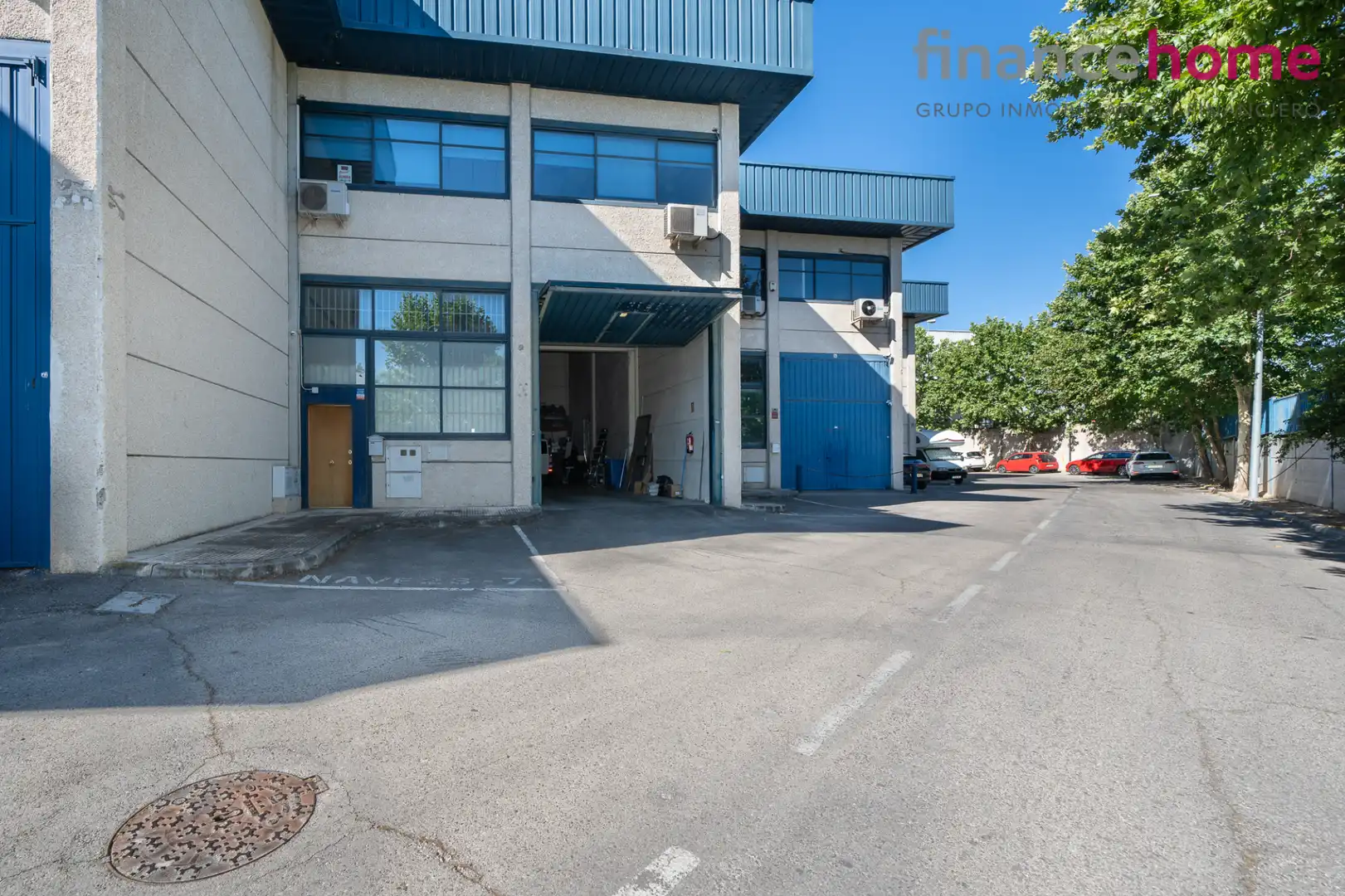 Exterior view of Industrial buildings for sale in Fuenlabrada  with Heating and Alarm