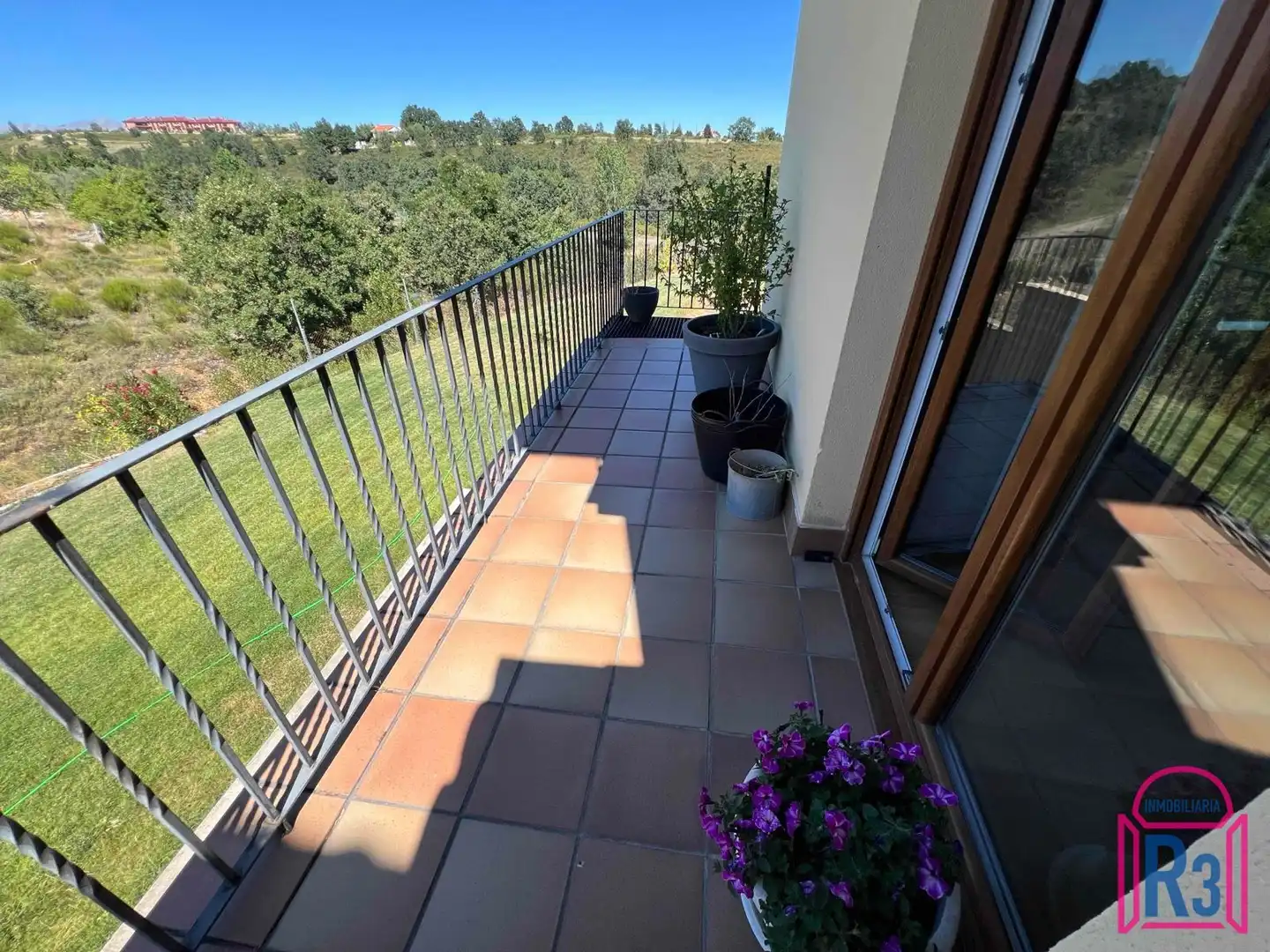 Terraza de Casa adosada en venta en Garrafe de Torío con Calefacción