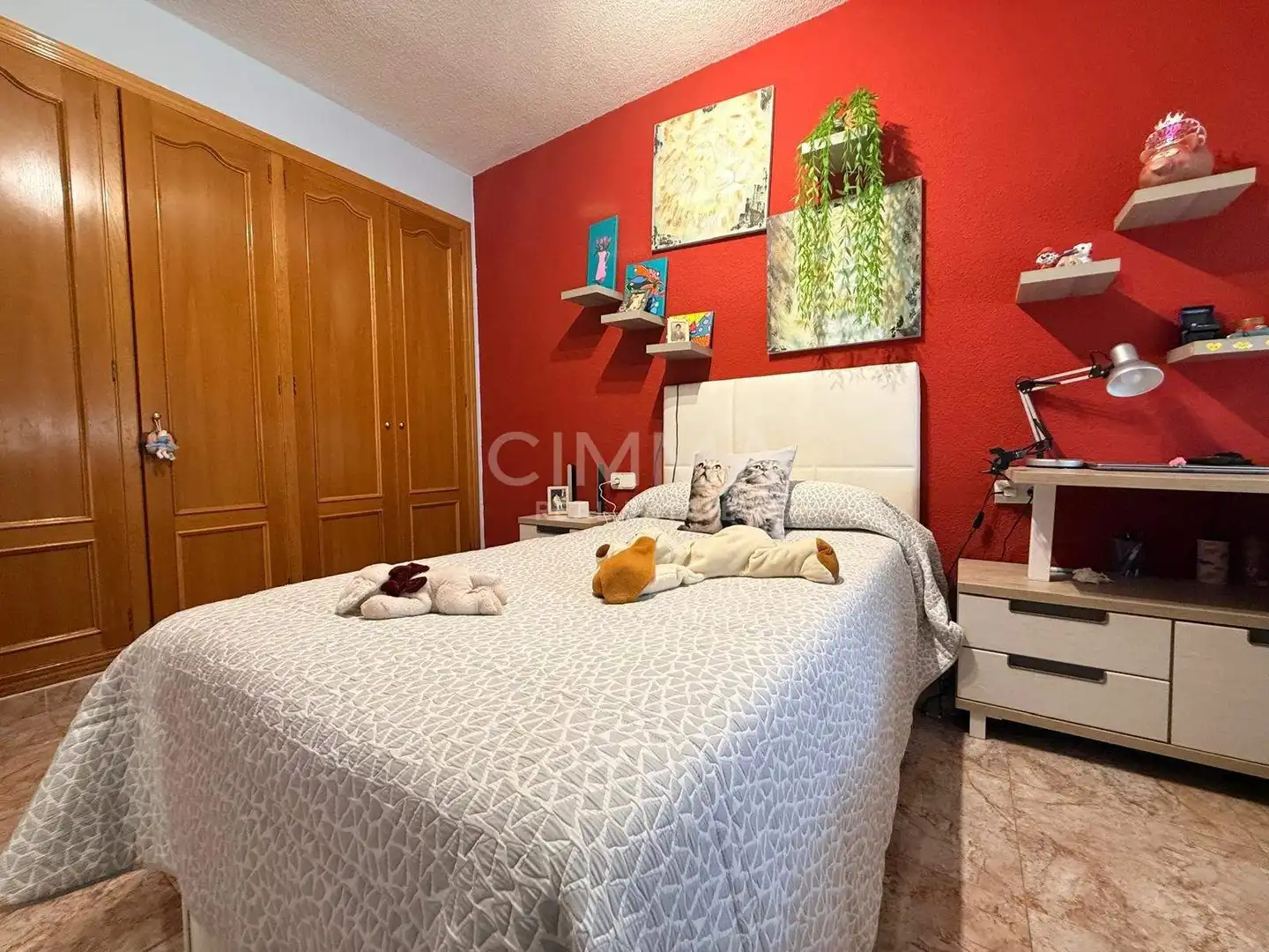 Habitación de Casa o chalet en venta en La Nucia con Aire acondicionado, Calefacción y Jardín privado