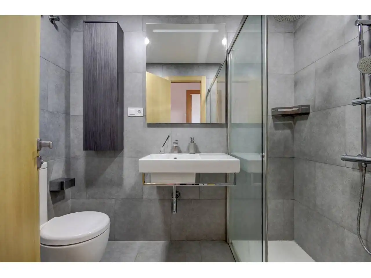 Bathroom of Attic for sale in Gavà  with Air Conditioner, Heating and Parquet flooring