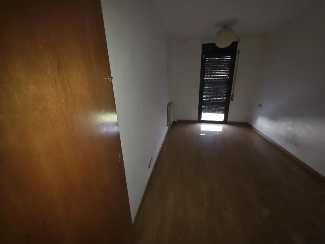 Wohnung zum Verkauf in C/ Comtes De Centelles, Centelles