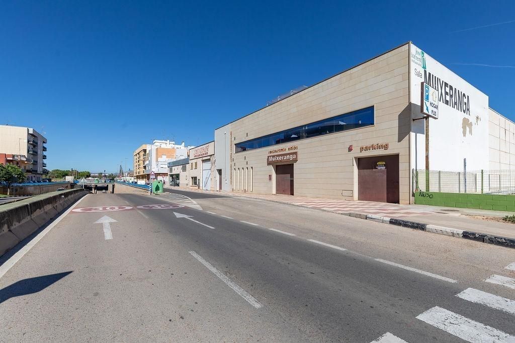 Exterior view of Building for sale in Algemesí
