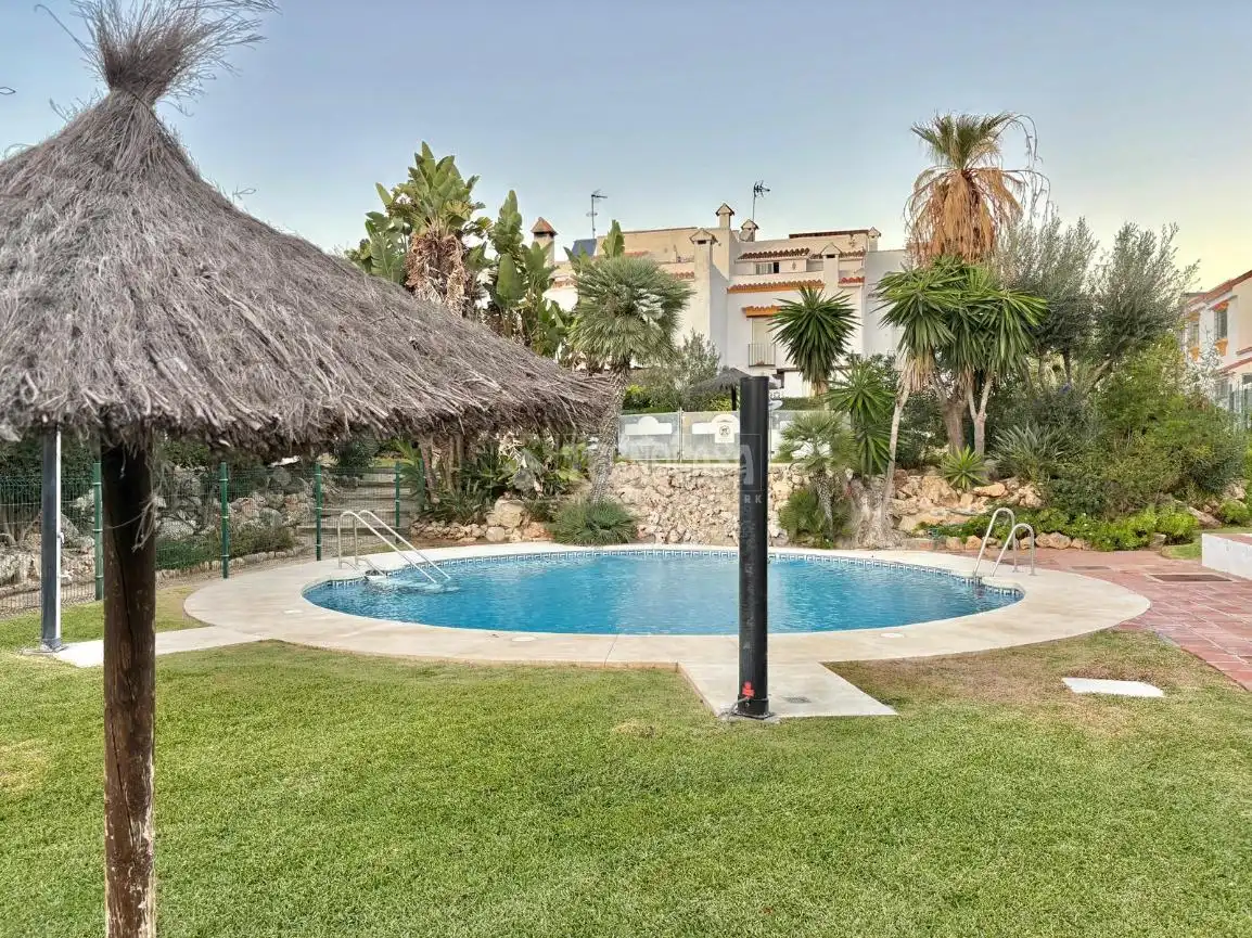 Habitatge amb piscina en venda a Marina de Casares, imagen 5