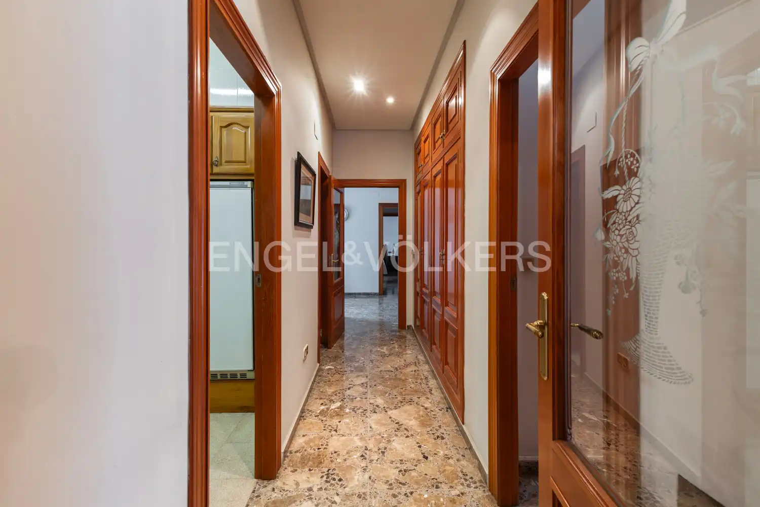 Piso de alquiler en Carlet con Calefacción, Terraza y Trastero