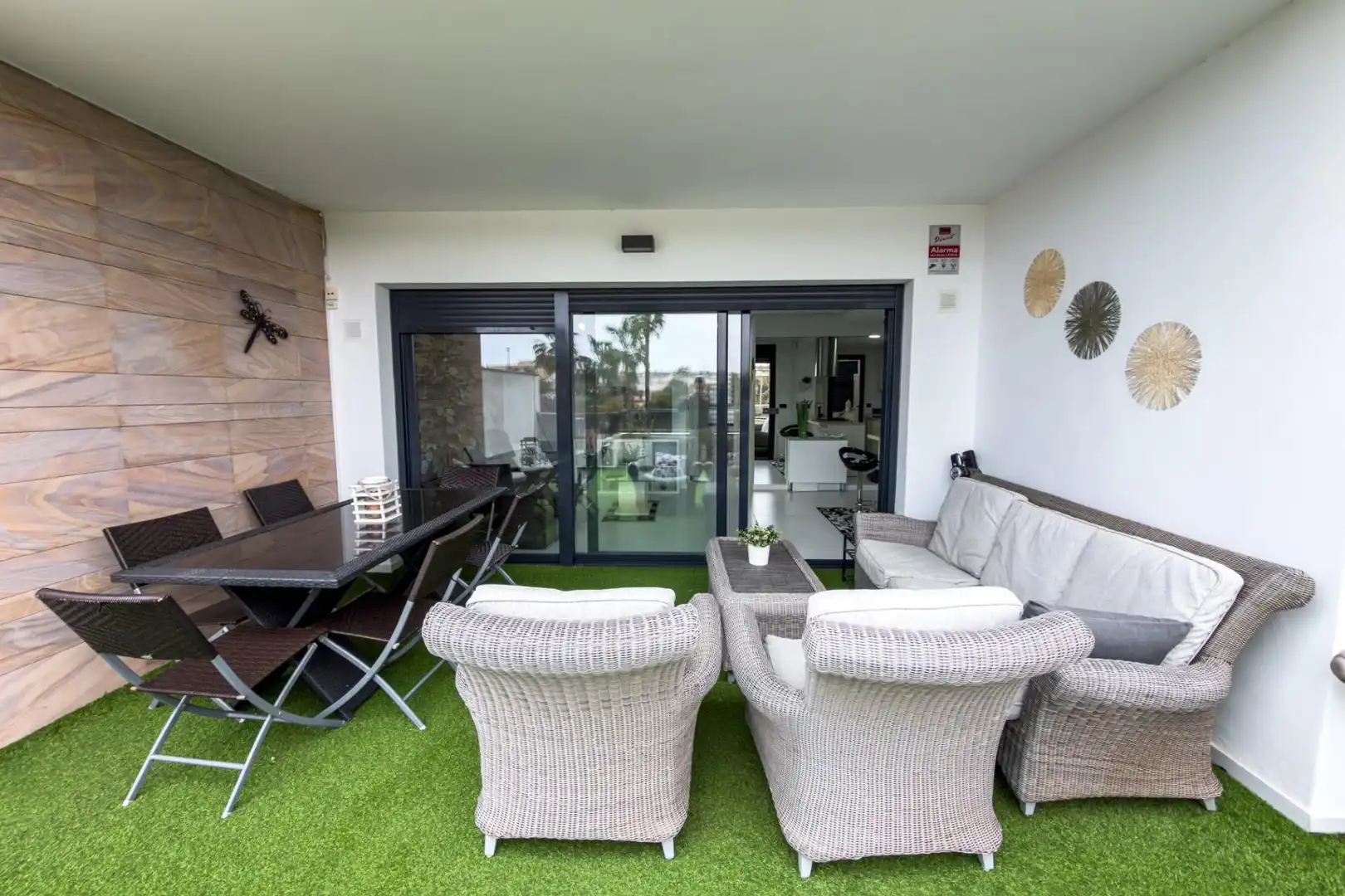 Terrace of Ground floor for sale in Pilar de la Horadada  with Air Conditioner, Heating and Private garden