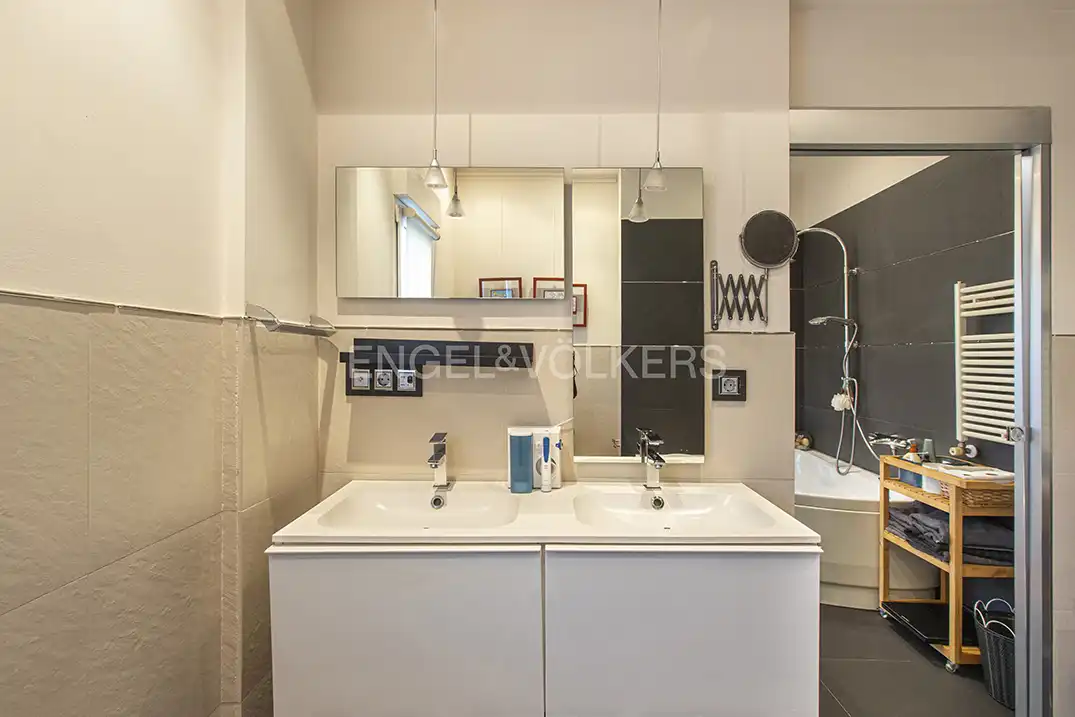 Baño de Casa o chalet en venta en Gijón  con Calefacción, Jardín privado y Terraza