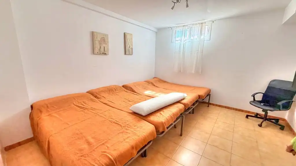 Casa adosada de alquiler en Vélez-Málaga con Aire acondicionado, Terraza y Piscina