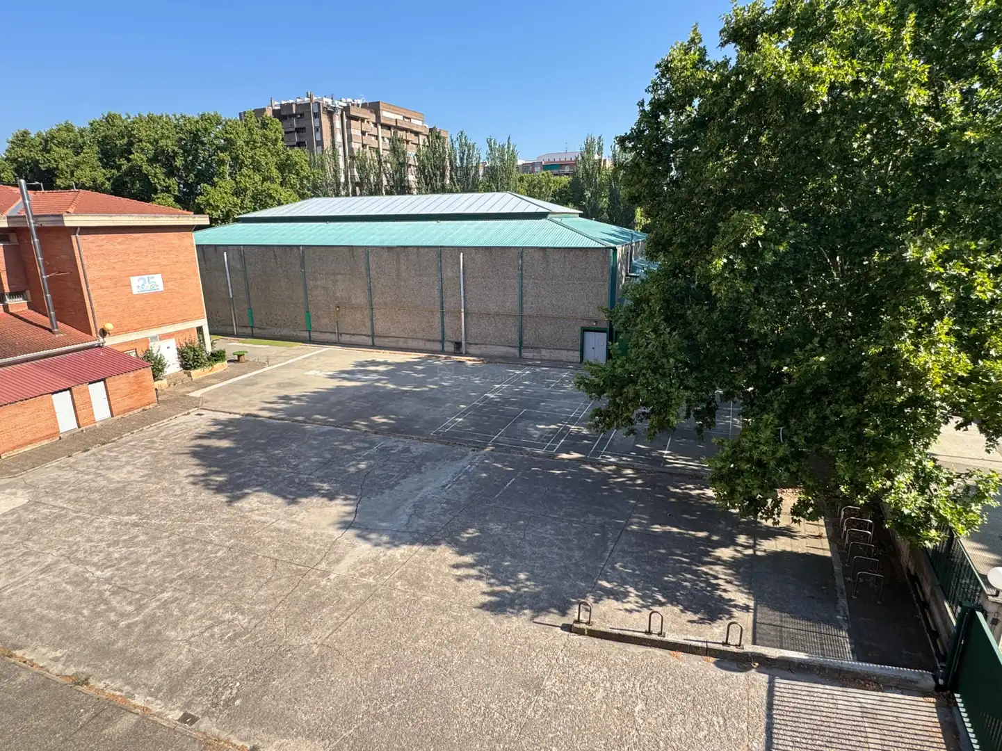 Parking of Flat for sale in  Logroño  with Heating, Parquet flooring and Storage room