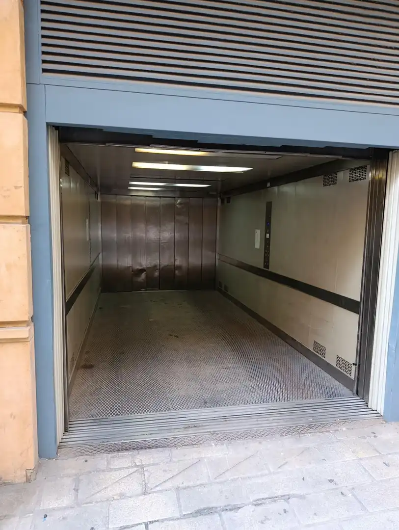 Einzelparkplatz zum Verkauf in Calle BELANDO 21, imagen 7