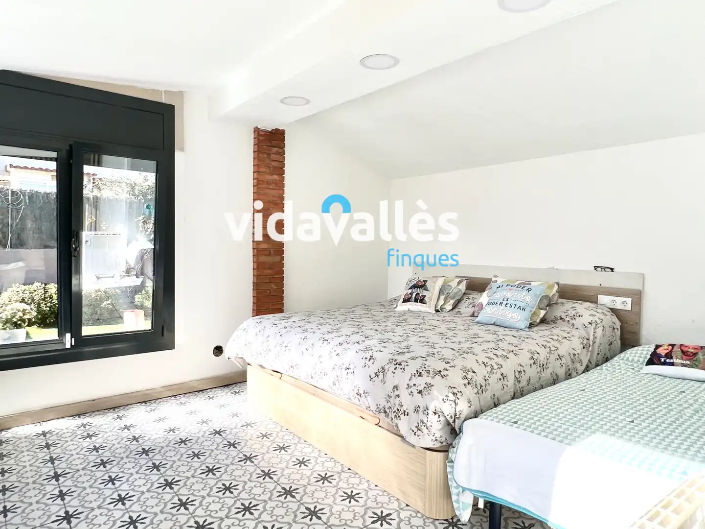 Casa o chalet en venta en Carrer Magnòlies, Llinars del Vallès