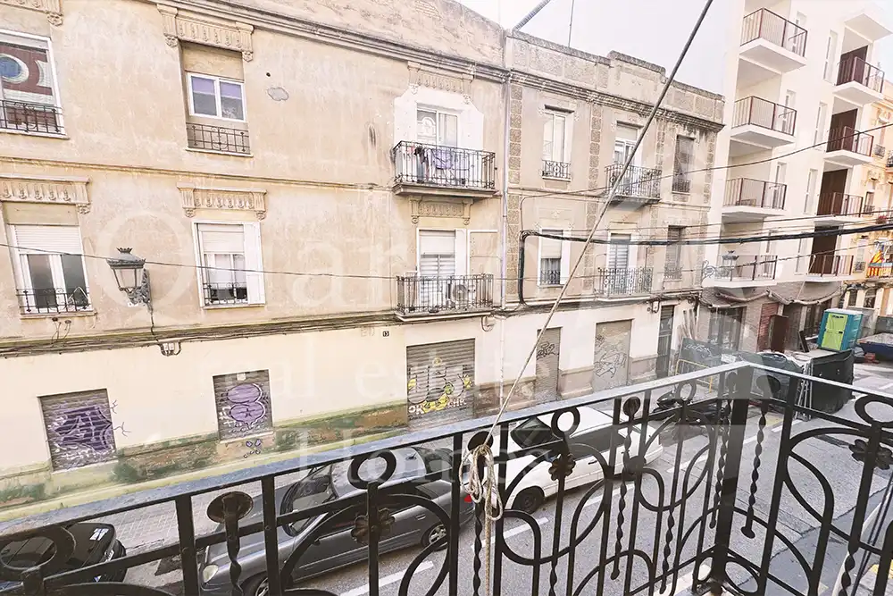 Vista exterior de Piso en venta en Valencia con Calefacción y Balcón