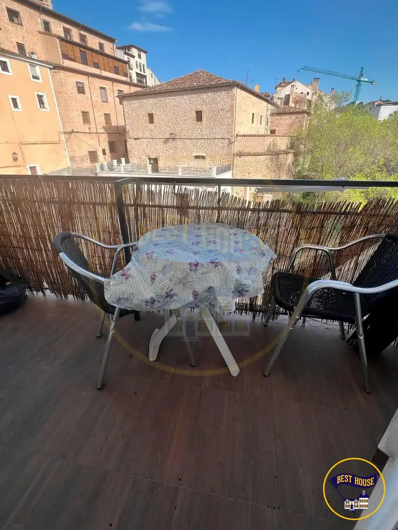 Terrasse von Wohnung zur Miete in Cuenca mit Heizung, Terrasse und Möbliert