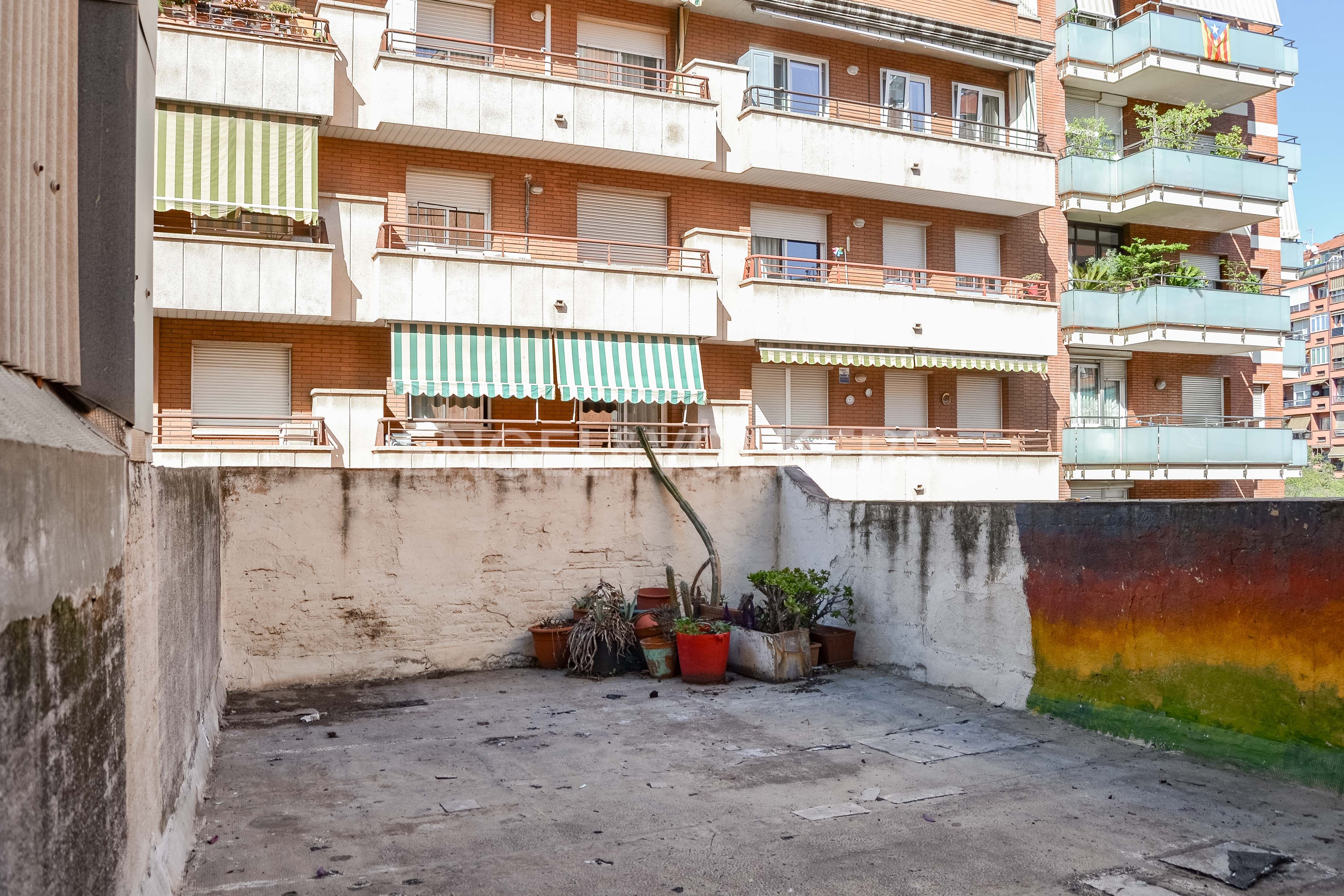 Terrassa de Apartament en venda en  Barcelona Capital amb Calefacció i Balcó