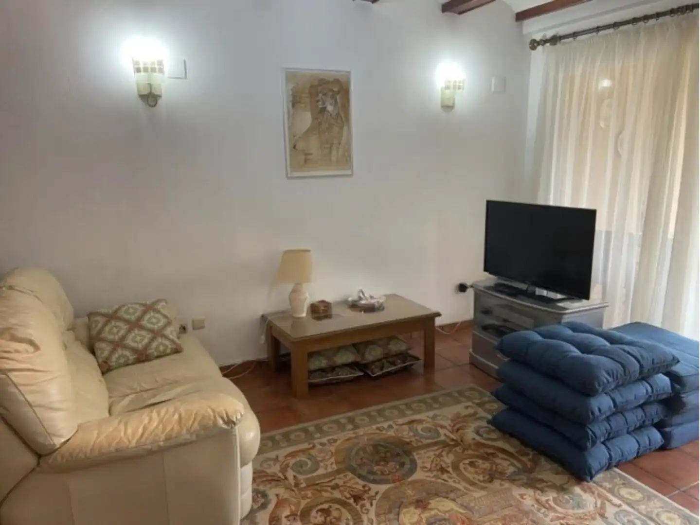 Houses for rent in Montañar - El Arenal