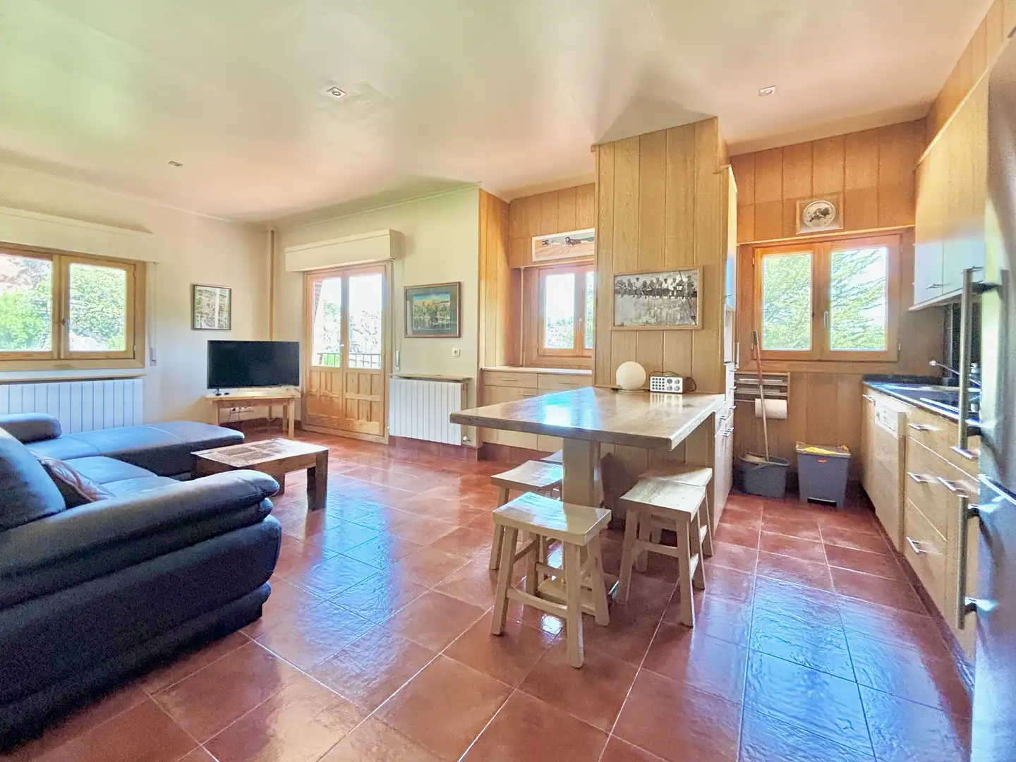 Living room of Flat for rent to own in Ortigosa de Cameros  with Heating, Furnished and Balcony