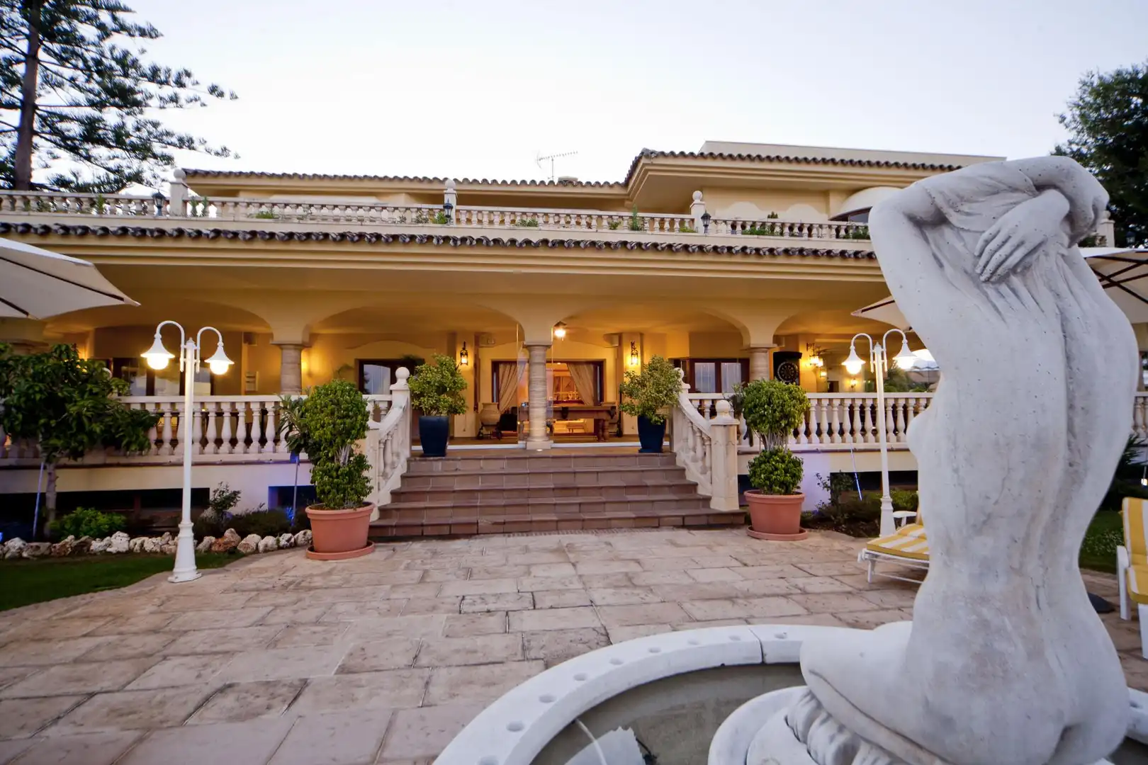 Villa con piscina in vendita a Nueva Andalucía, imagen 6