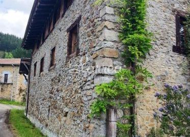 Foto 5 de Casa adosada en venta en Zeberio, Bizkaia