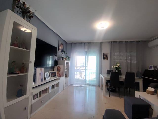 Casa adosada en Venta en Calle Mejorana en Los Rosales