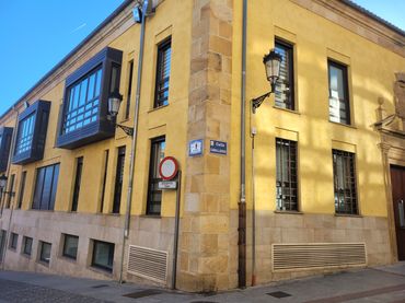 Appartamento con ascensore in vendita a Calle Caballeros 18