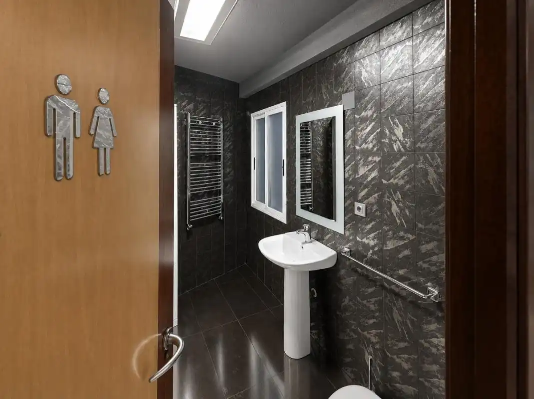 Büro zur Miete in Carrer Reis Catòlics, imagen 5