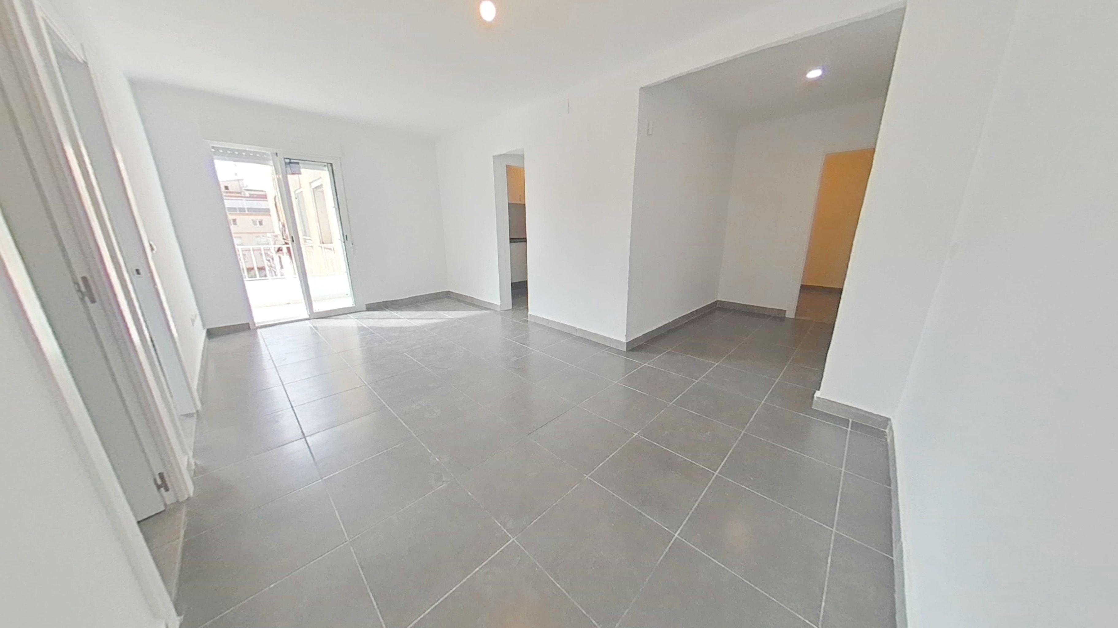 Exterior view of Flat for sale in Sant Feliu de Llobregat  with Heating, Oven and Washing machine