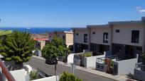 Vista exterior de Casa o xalet en venda en Las Palmas de Gran Canaria amb Jardí privat, Terrassa i Traster