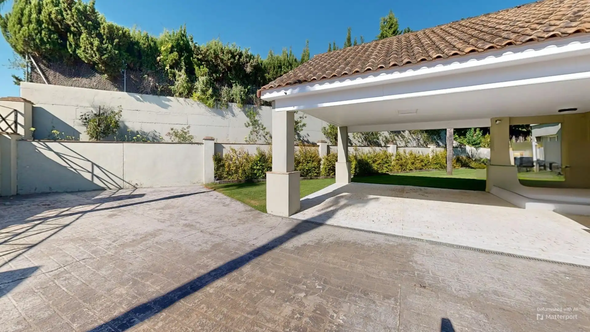 Vista exterior de Casa o chalet en venta en Sotogrande con Aire acondicionado, Jardín privado y Terraza