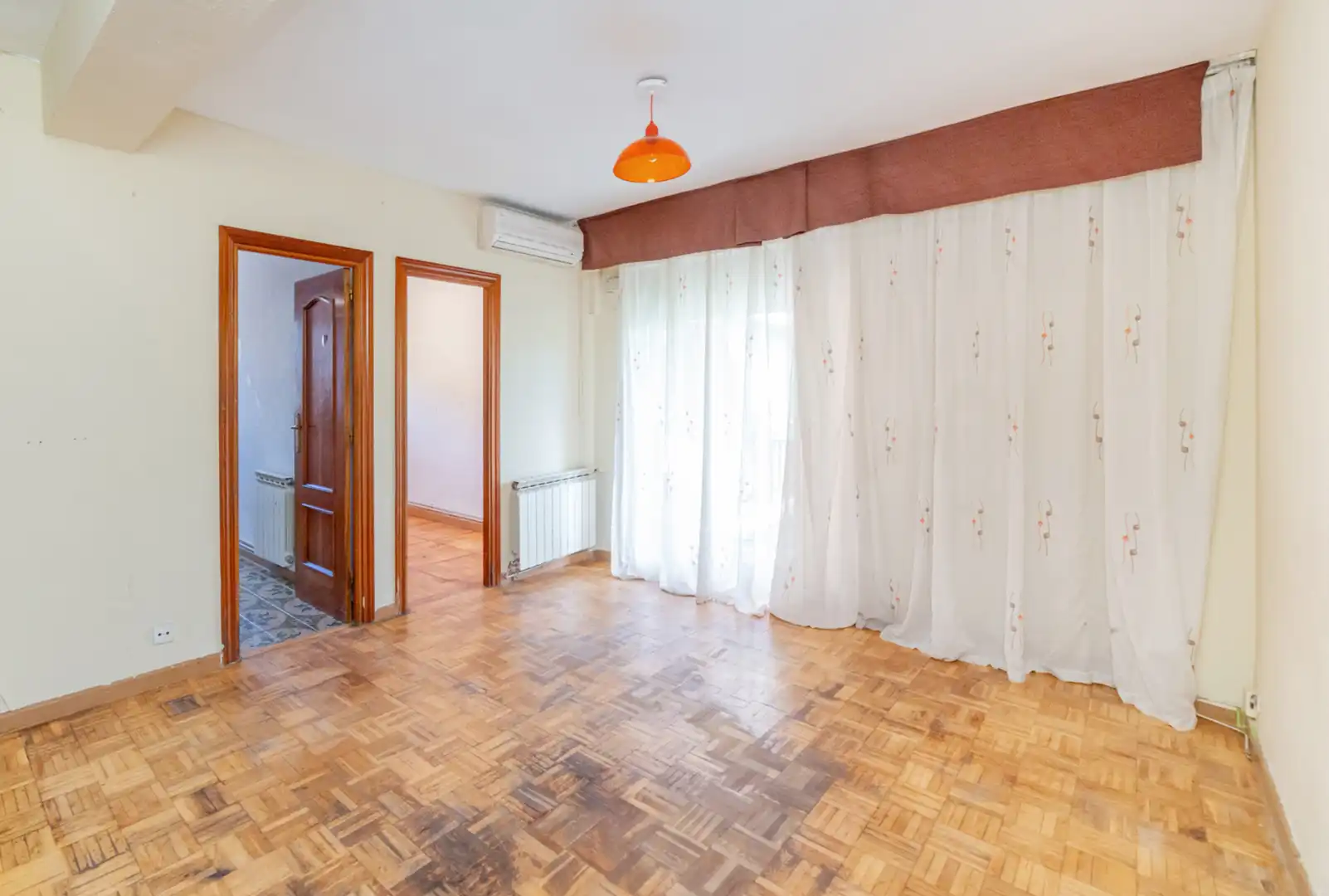 Bedroom of Flat for sale in Leganés  with Heating, Parquet flooring and Terrace