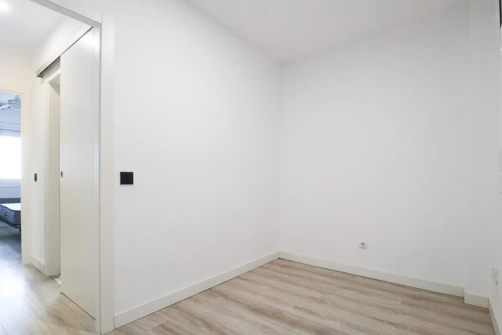 Bedroom of Flat for sale in Vilanova i la Geltrú  with Air Conditioner, Parquet flooring and Balcony