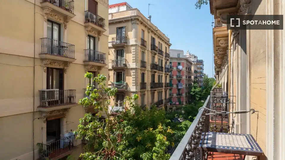 Terraza de Apartamento para compartir en Barcelona con Aire acondicionado, Calefacción y Terraza