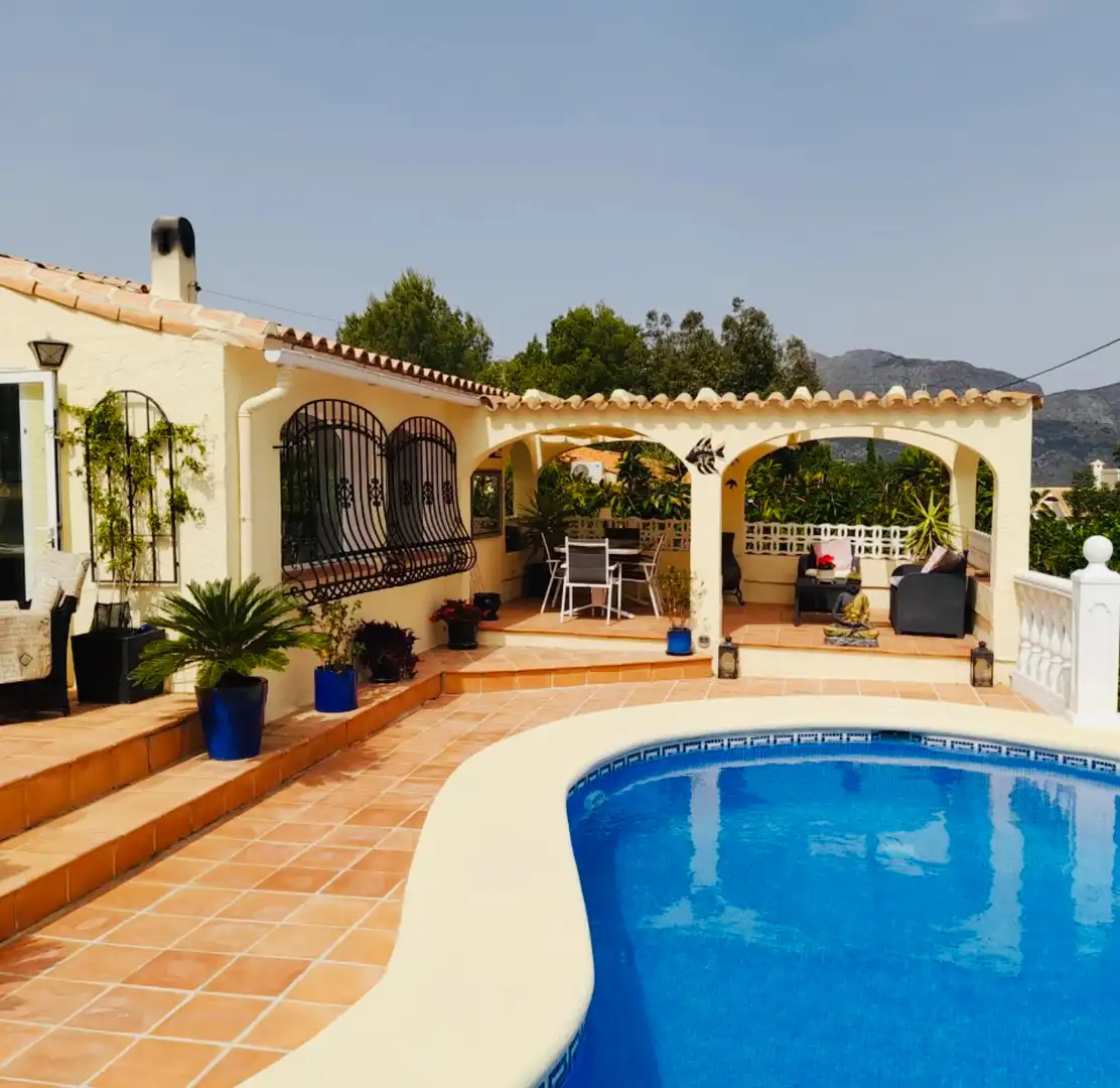 Villa avec terrasse à vendre à Orba