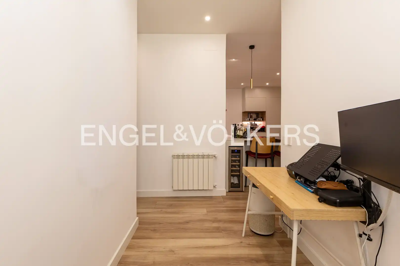 Flat for sale in Madrid  with Air Conditioner, Heating and Balcony