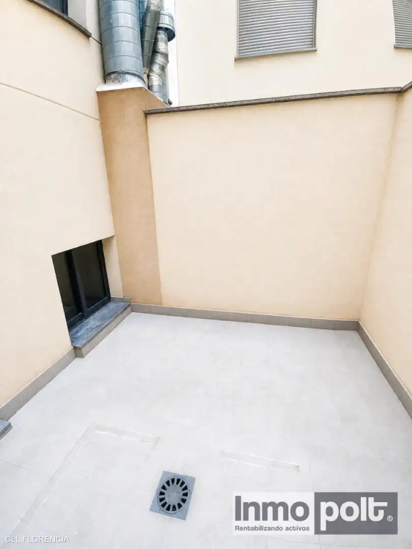 Terrasse von Wohnung zur Miete in Murcia mit Ofen