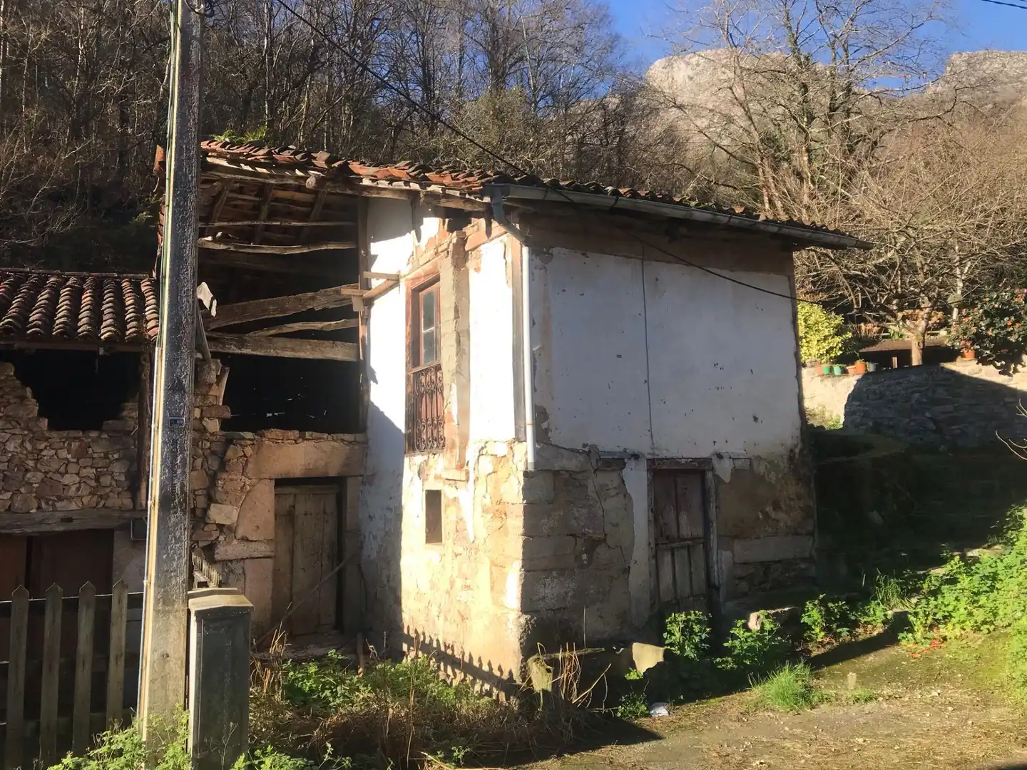 Casa con giardino in vendita a Santianes de Tornín, imagen 3