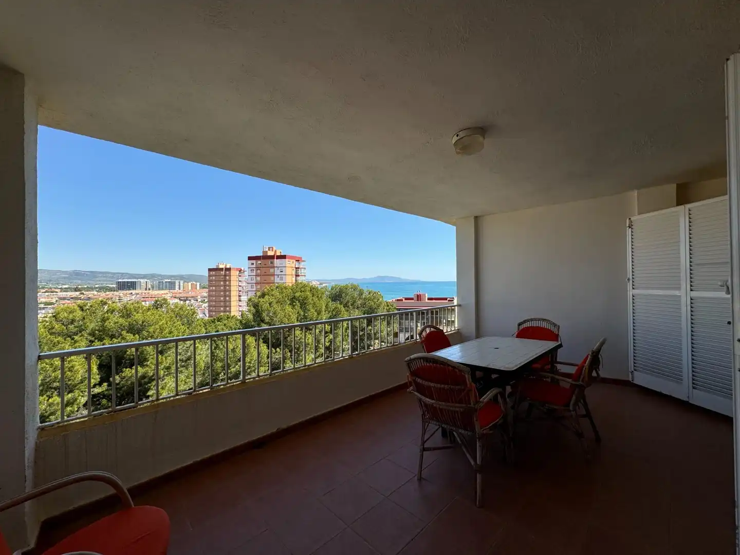 Terrassa de Apartament en venda en Oropesa del Mar / Orpesa amb Terrassa, Moblat i Piscina comunitària