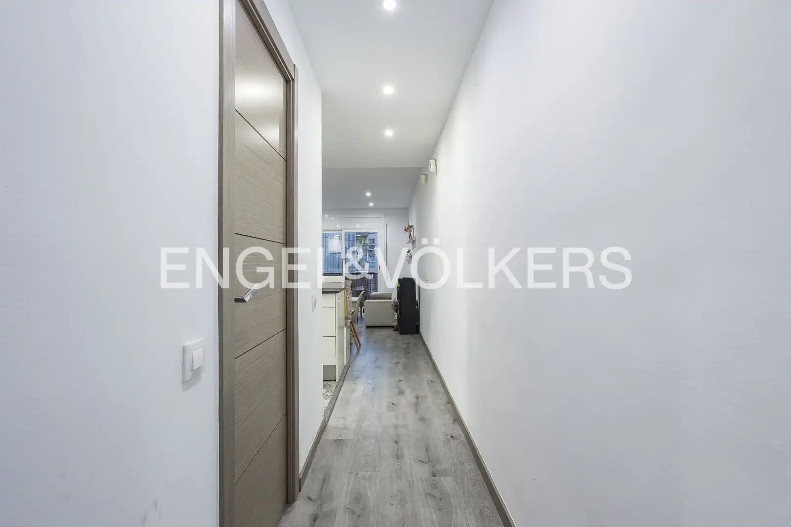 Piso en venta en Barcelona con Aire acondicionado, Calefacción y Balcón